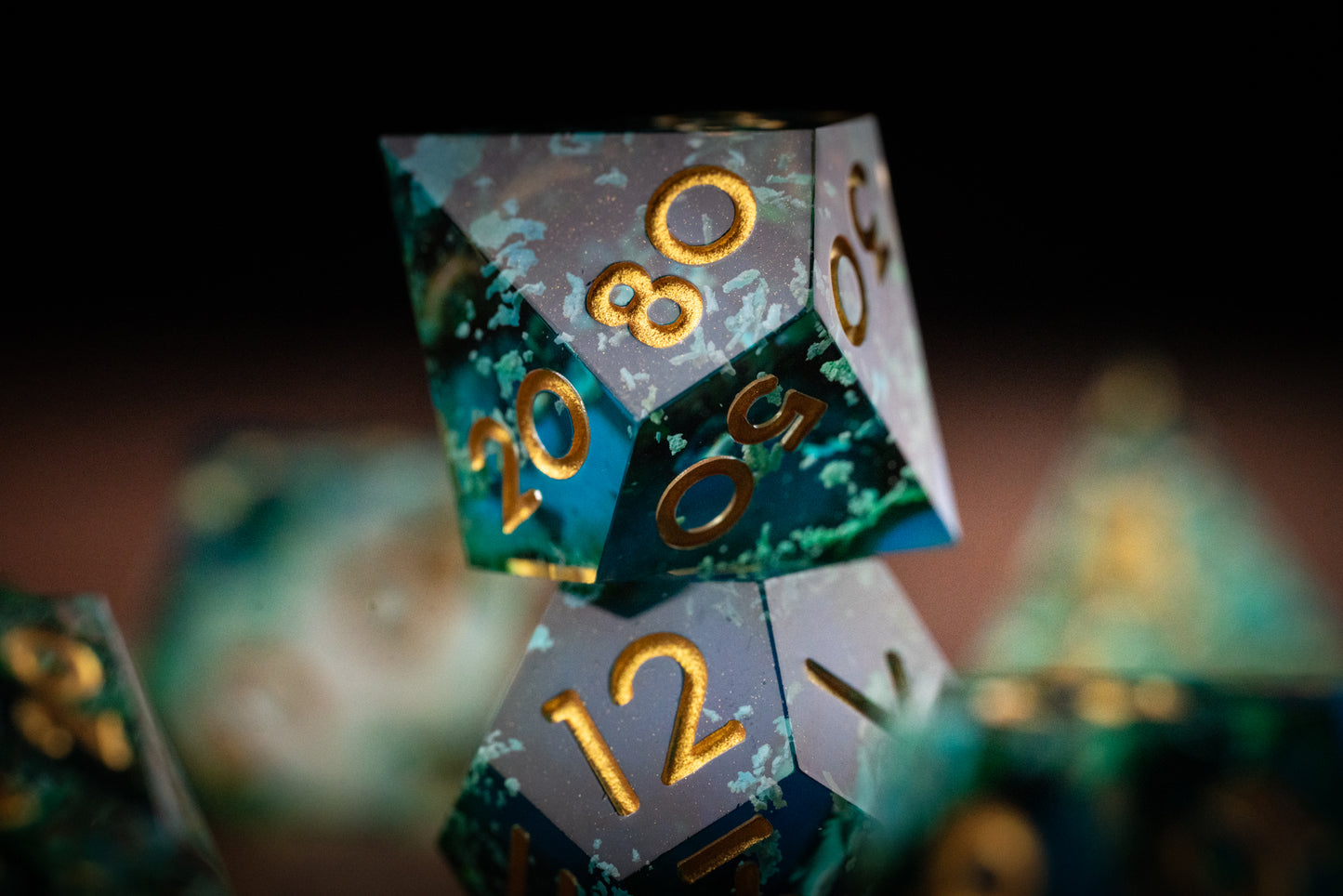 Deepstar Echoes Dice Set