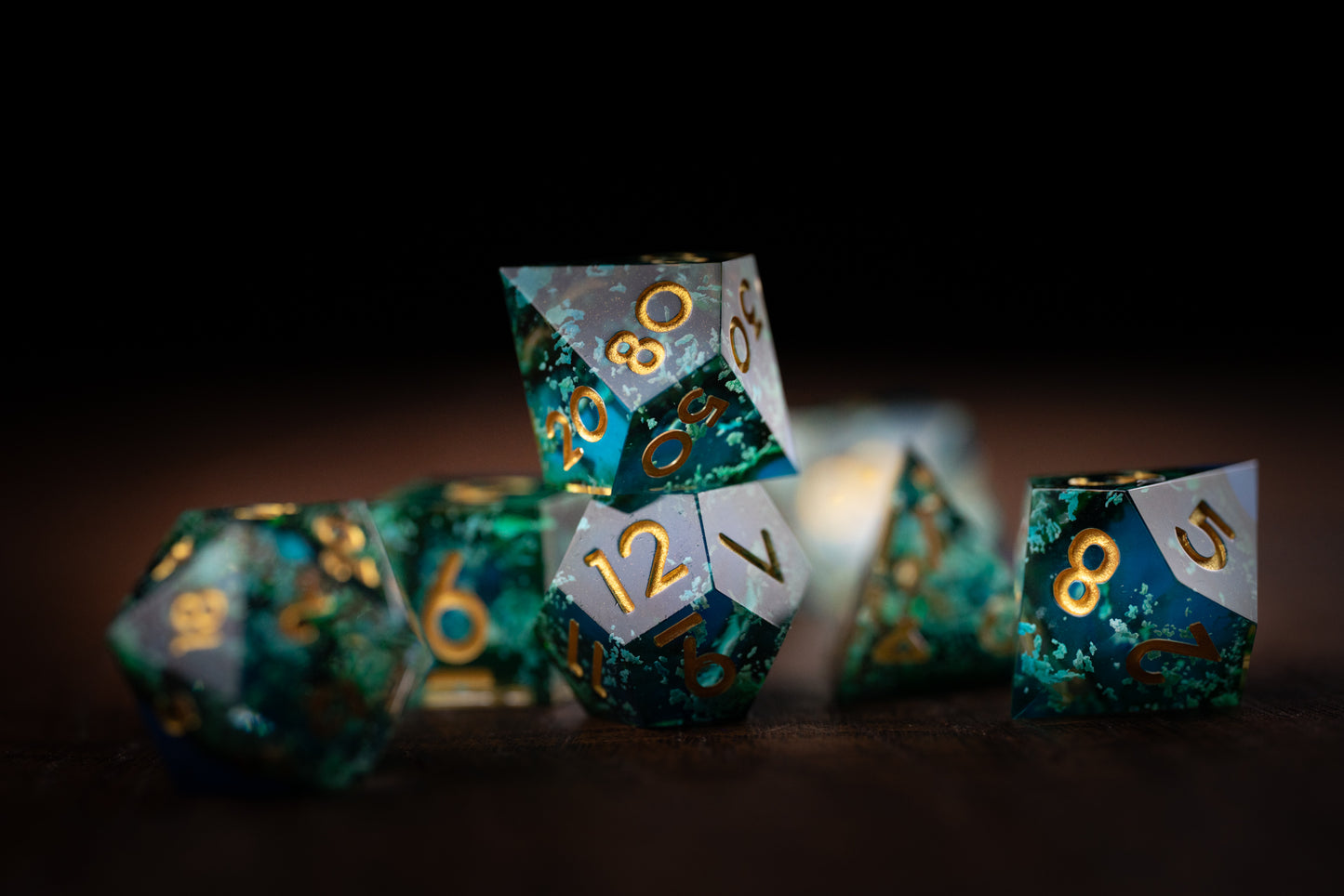 Deepstar Echoes Dice Set