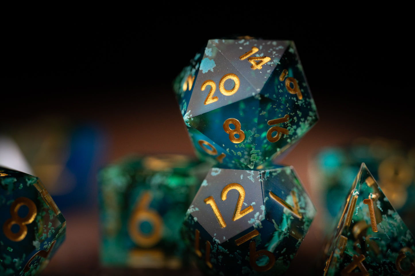 Deepstar Echoes Dice Set