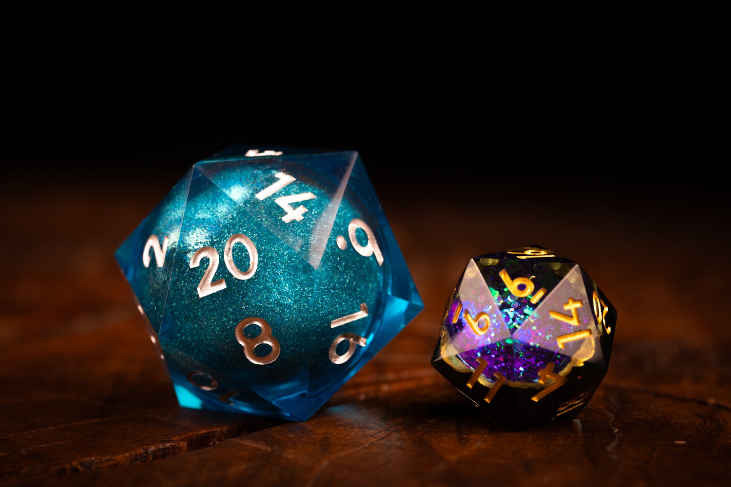 Colossal Cores: 35mm XL Liquid Core D20s (chonkers)