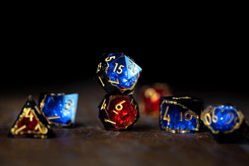 Veins of Valor Dice Set