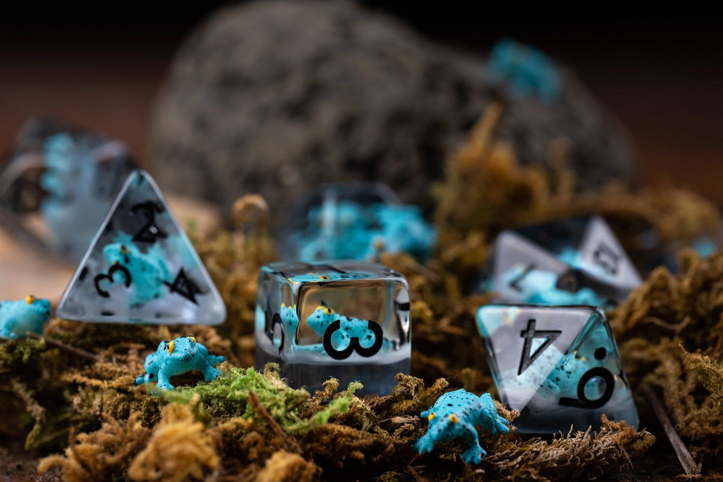 Cute Blue Frog Dice Set: Darts of Death Polyhedral DnD Dice - Perfect Gift for Dungeons and Dragons Players