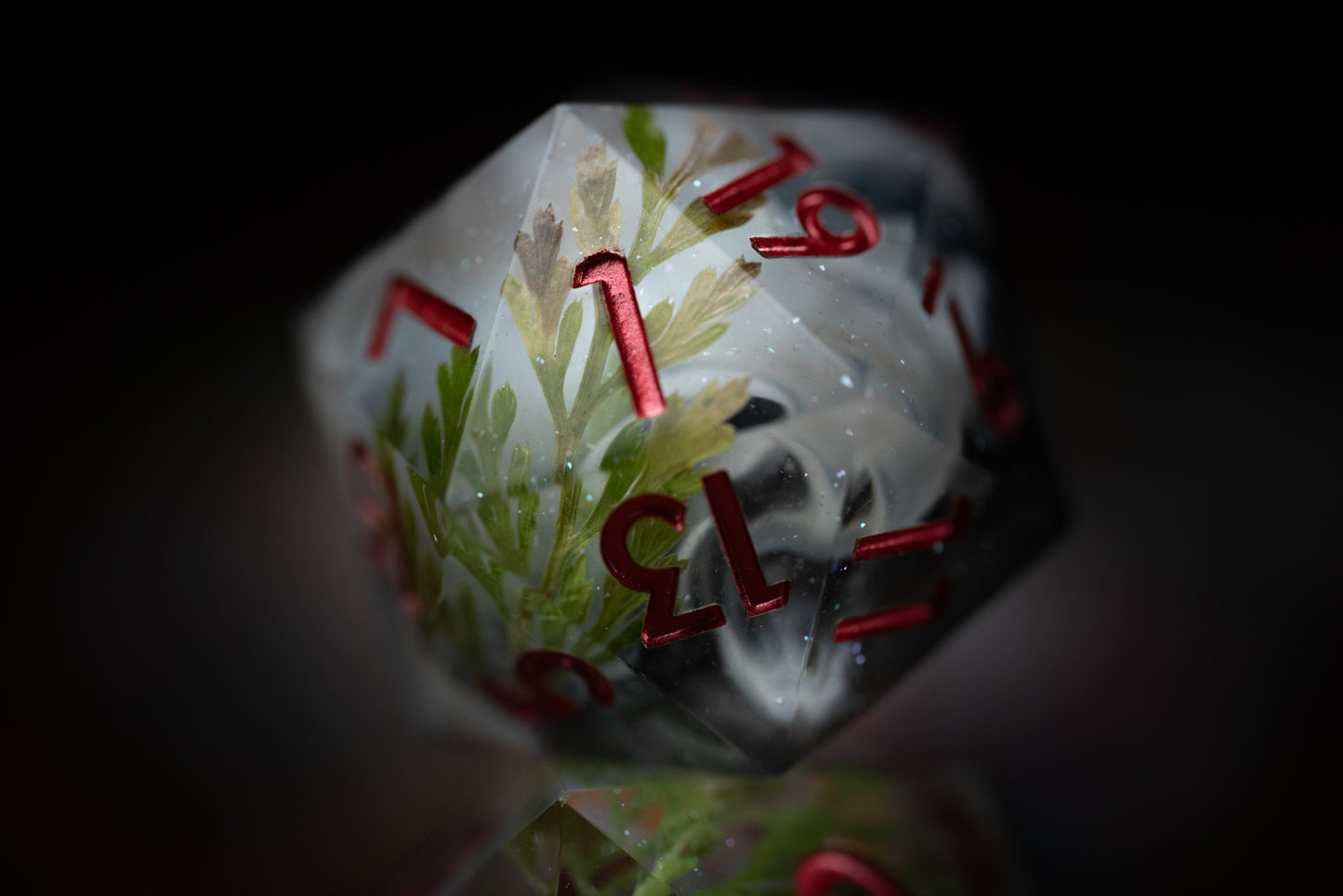Duskleaf Dice Set