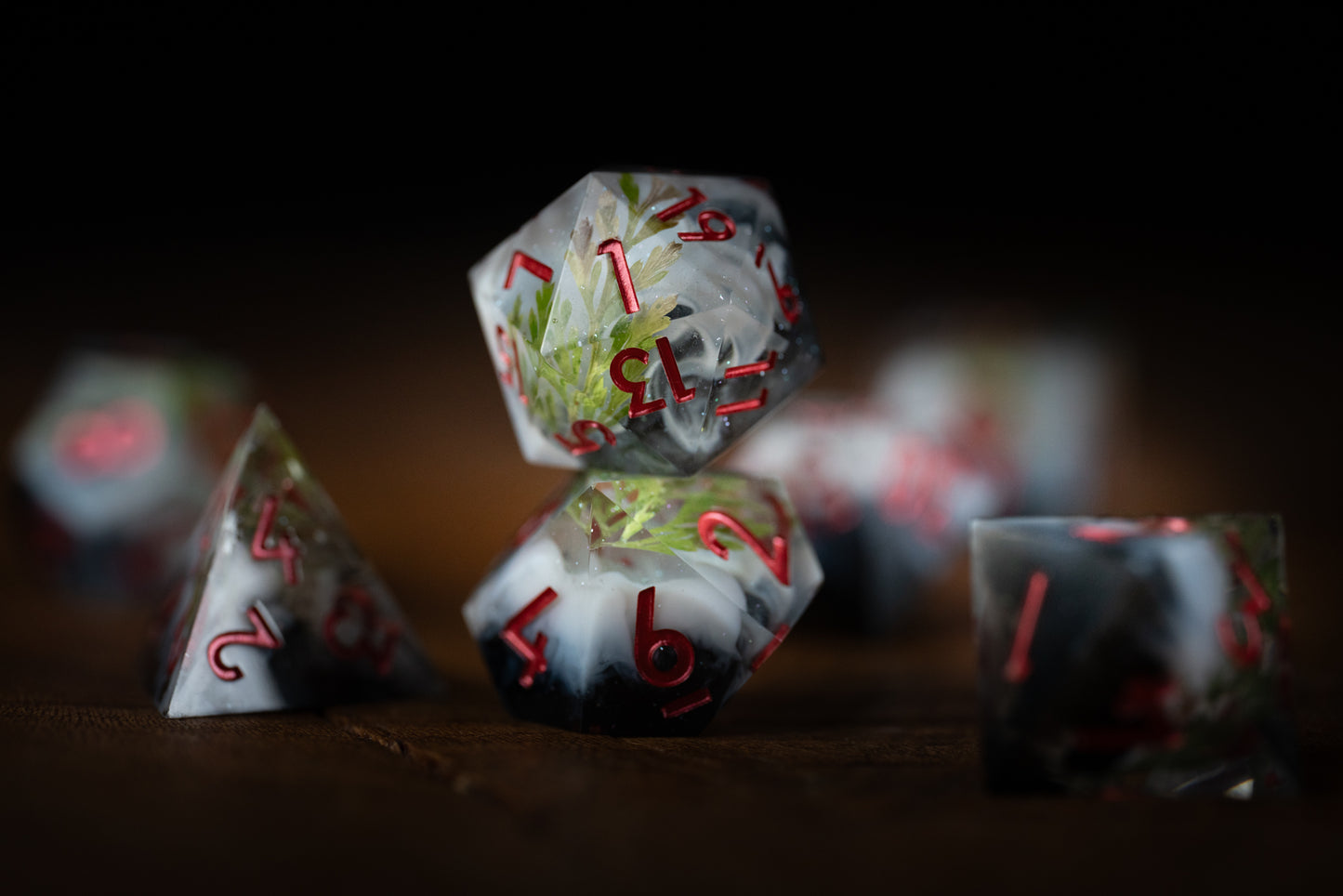 Duskleaf Dice Set