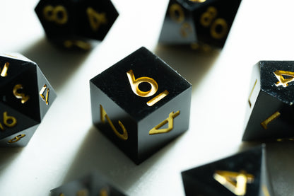 Shadow Strike Black Dice Set