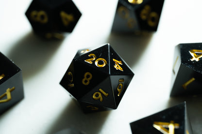 Shadow Strike Black Dice Set