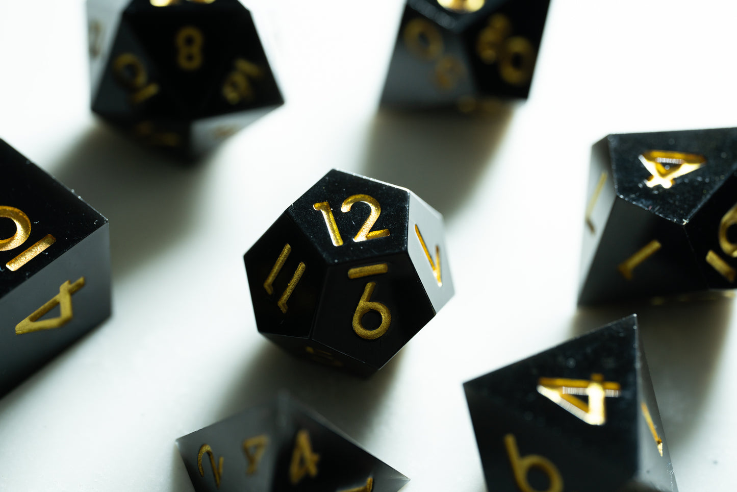 Shadow Strike Black Dice Set