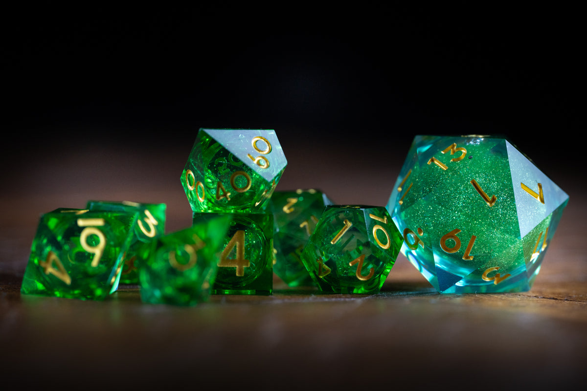 Galactic Emerald + Chonk 35mm D20 8 Piece Set