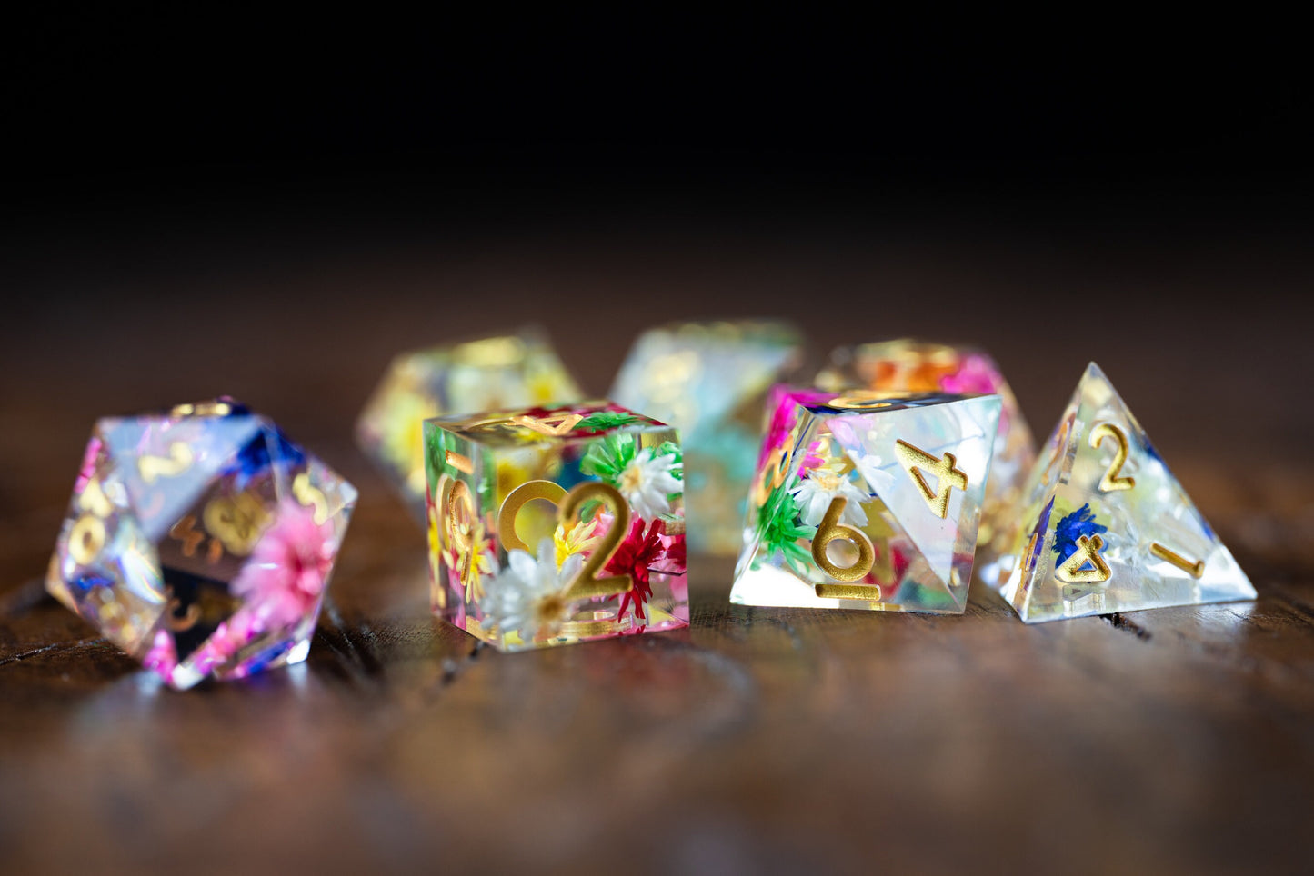 Floral Fates Flower Dice Set: Sharp Edge Polyhedral DnD Dice with Floral Design - Premium Resin Dice for Dungeons & Dragons