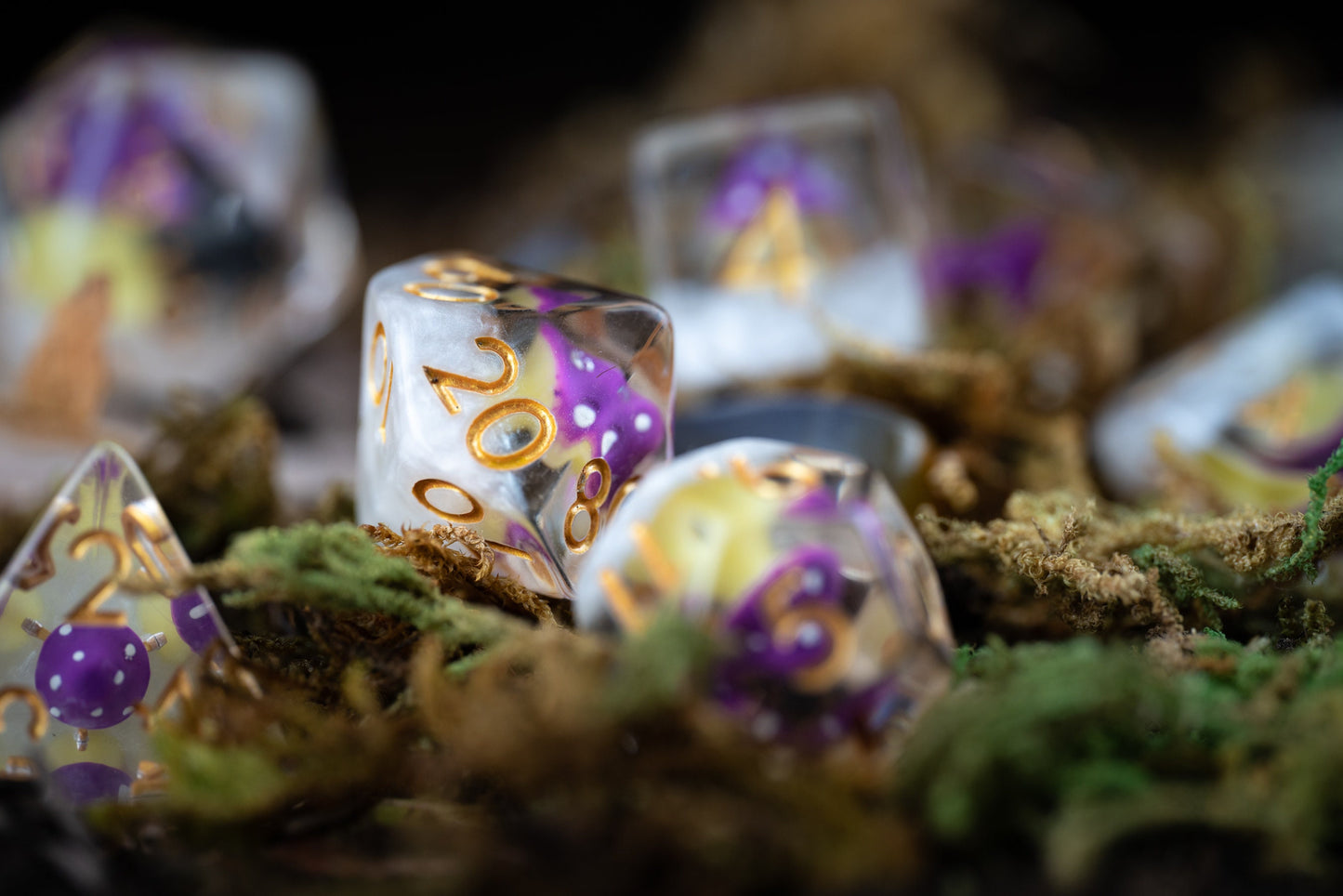 Shroom of Doom Purple Mushroom Dice Set: Cute Polyhedral DnD Dice for Druids - Unique Gift for Dungeons and Dragons Players