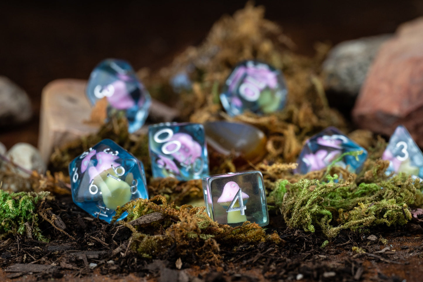 Shroom of Doom Mushroom Dice Set: Cute Polyhedral DnD Dice for Druids - Unique Gift for Dungeons and Dragons Players