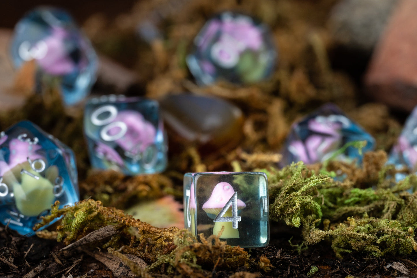 Shroom of Doom Mushroom Dice Set: Cute Polyhedral DnD Dice for Druids - Unique Gift for Dungeons and Dragons Players