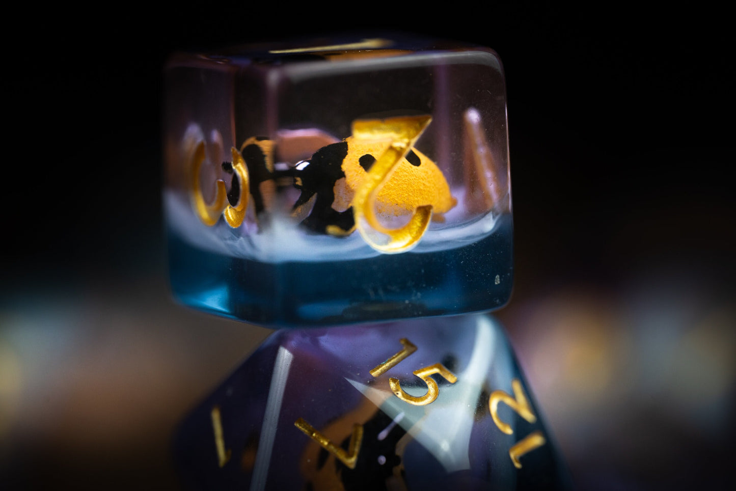 Golden Beetle Lady Bug Dice Set: Cute Polyhedral DnD Dice in Yellow - Perfect Insect-Themed Gifts for Dungeons and Dragons Players